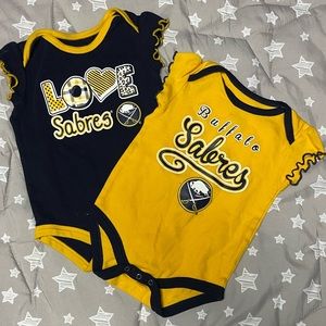 🦬 Buffalo Sabres 🦬 Baby Girl Onesie Set (3-6 Months) ✨NWOT✨